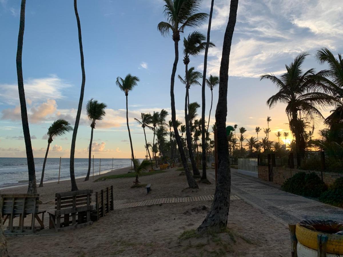 Casa De Temporada 4 Quartos Sendo 2 Suites Em Vilas Do Atlantico - 200 M Da Praia E 6 Km Da Capital Lauro de Freitas Zewnętrze zdjęcie