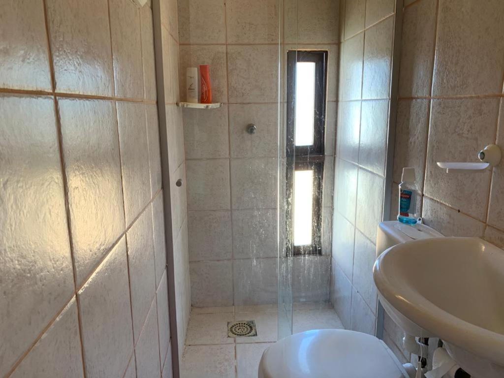 Casa De Temporada 4 Quartos Sendo 2 Suites Em Vilas Do Atlantico - 200 M Da Praia E 6 Km Da Capital Lauro de Freitas Zewnętrze zdjęcie